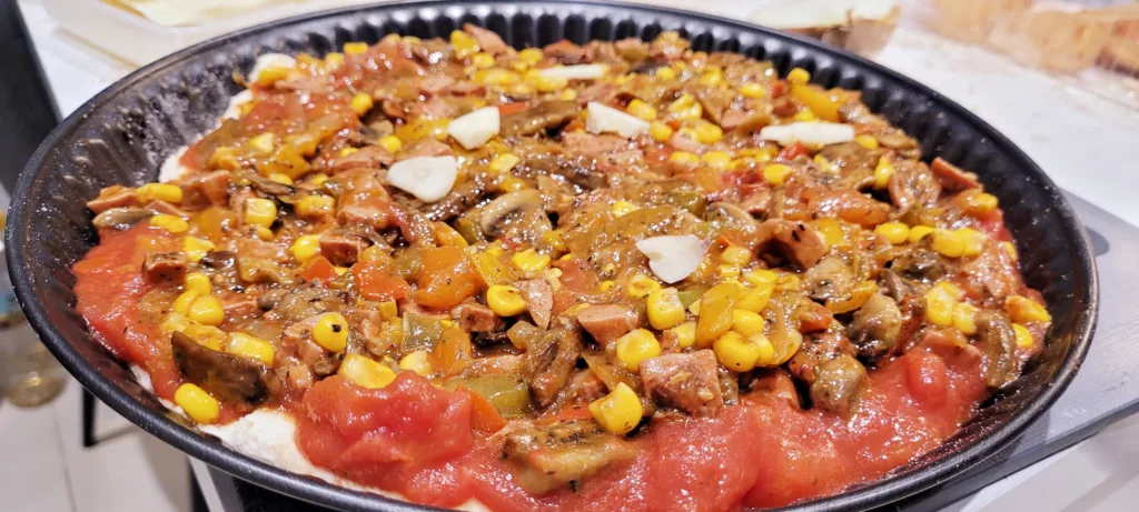 Pizza Wypas Deluxe – Domowa z Sosem i Serem