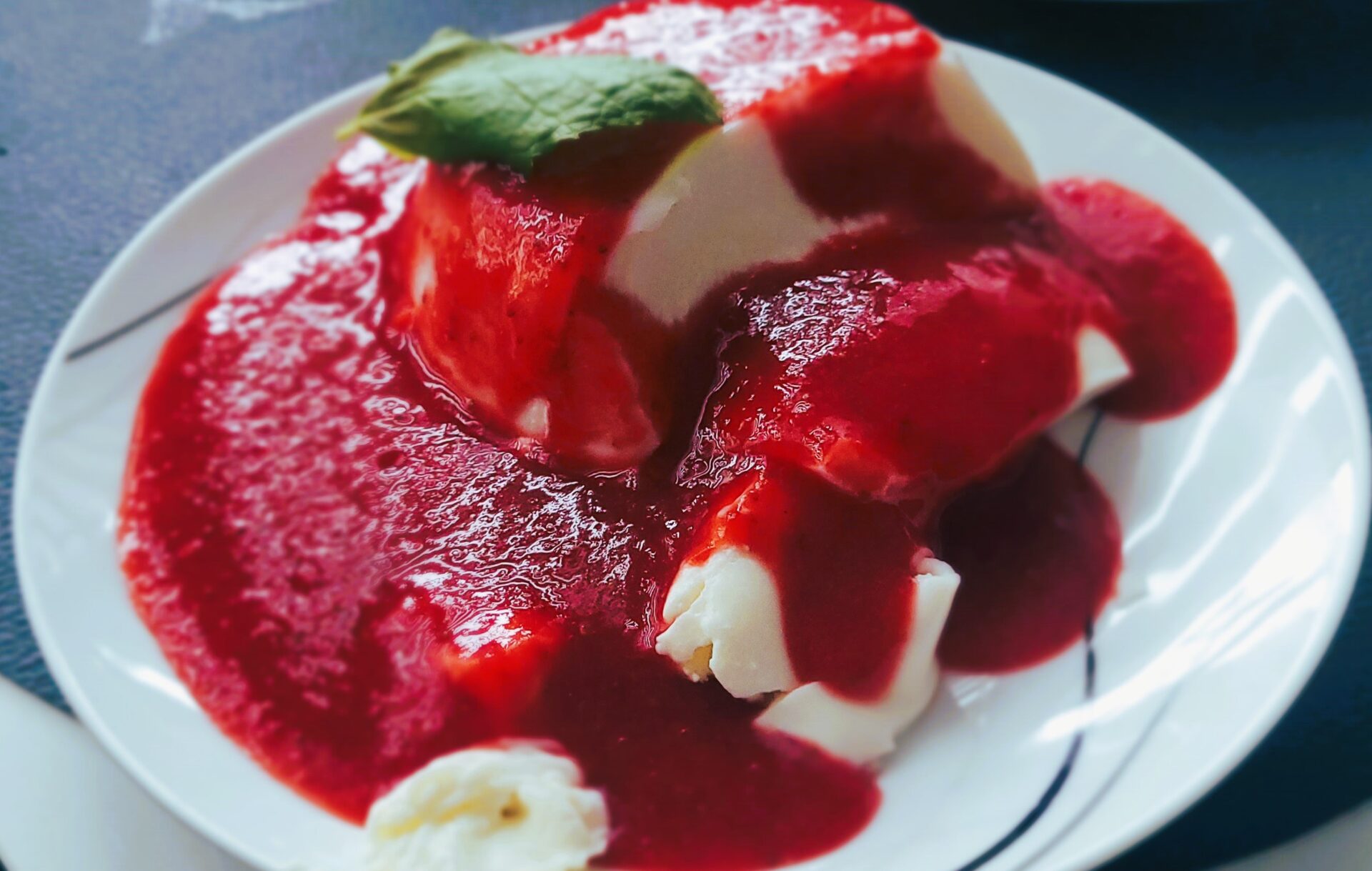 Panna Cotta – Italian Dessert with a Sweet Irish Touch