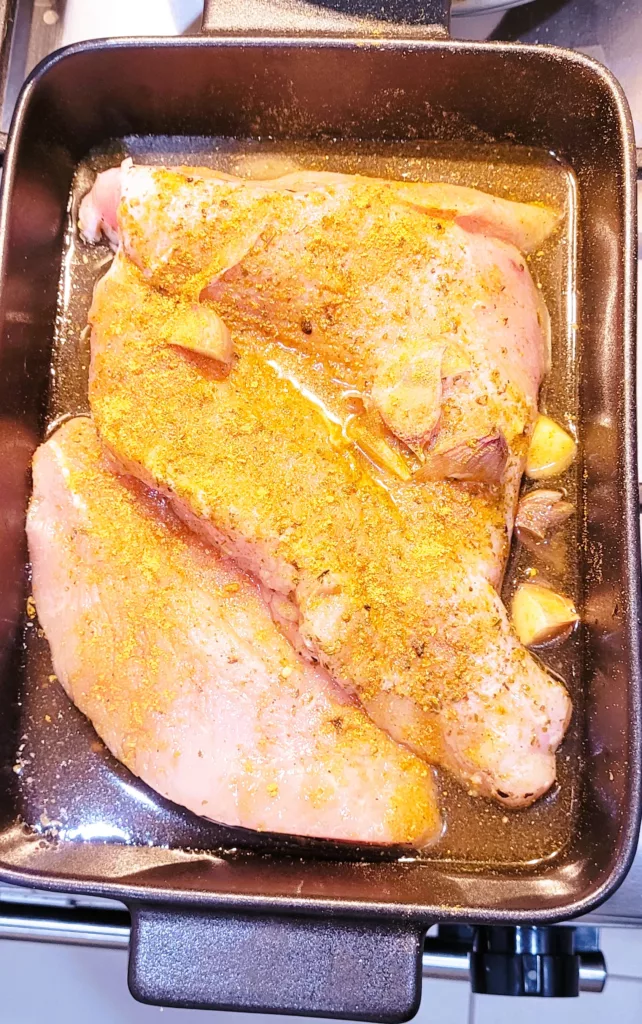 Pieczona Pierś z Indyka z Ziołami i Cytryną