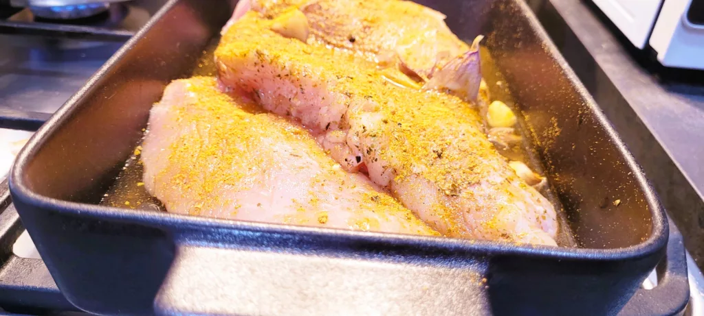 Pieczona Pierś z Indyka z Ziołami i Cytryną