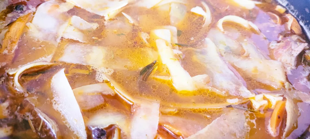 Gulasz wieprzowy z warzywami