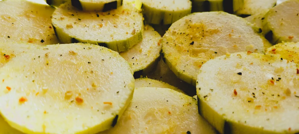 Kotlety z cukinii to przepis na wege obiad