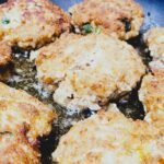 Kotlet mielony z pieczarkami i szczypiorkiem