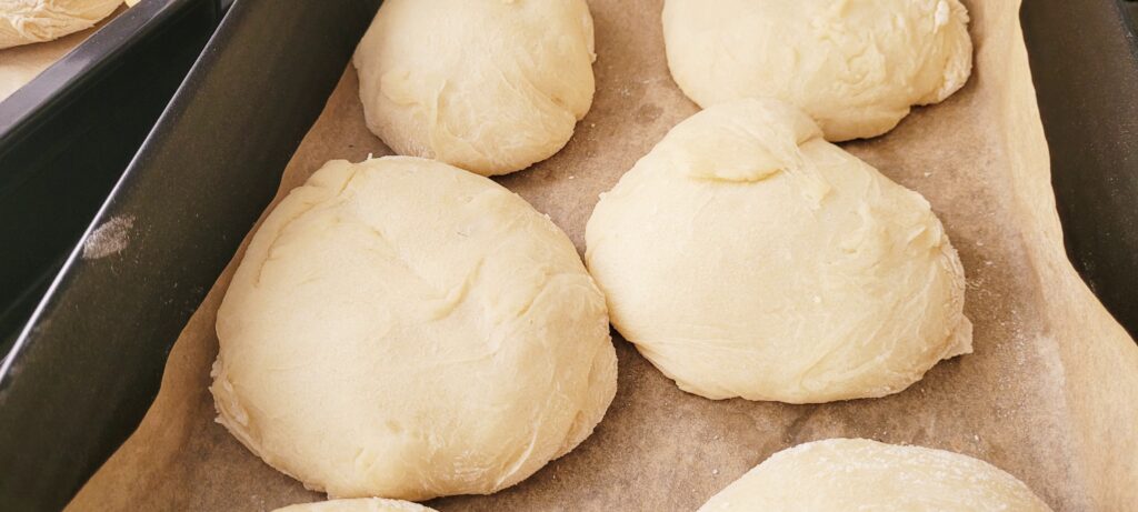 Bułki poznańskie – przepis krok po kroku