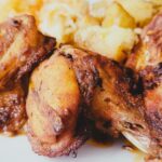 Skrzydełka pieczone z kurczaka z ziemniakami