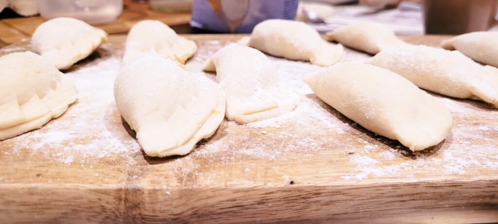 Idealne Ciasto na Pierogi — Przepis 🥟