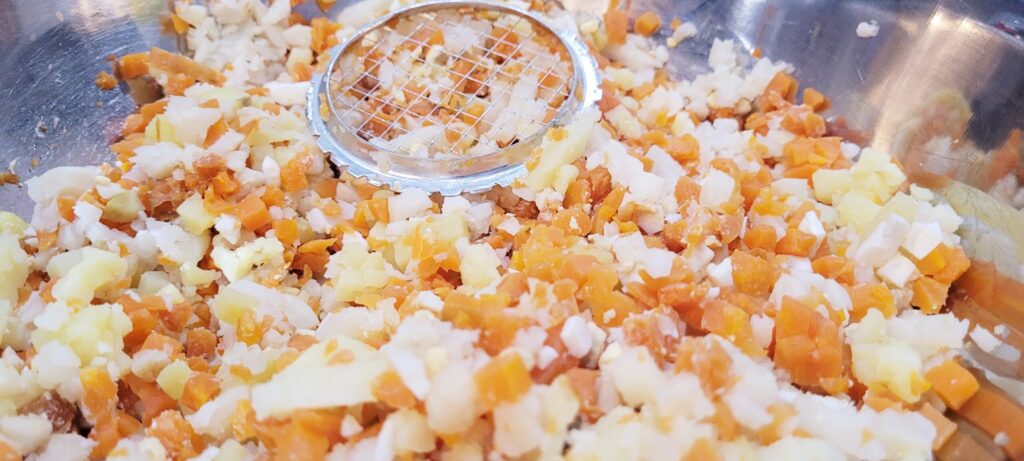 Sałatka warzywna - Królowa polskiego stołu